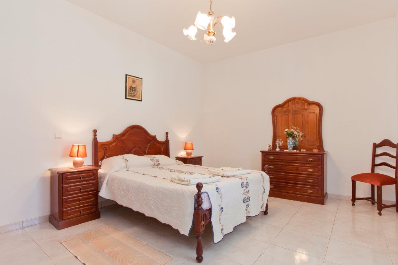 Villa Bonita - 5 Bedroom Villa in Praia da Gale