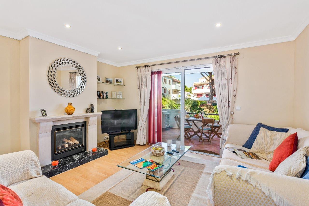 Apartment Bouganvillea - 2 Bedroom Apartment in Vilamoura