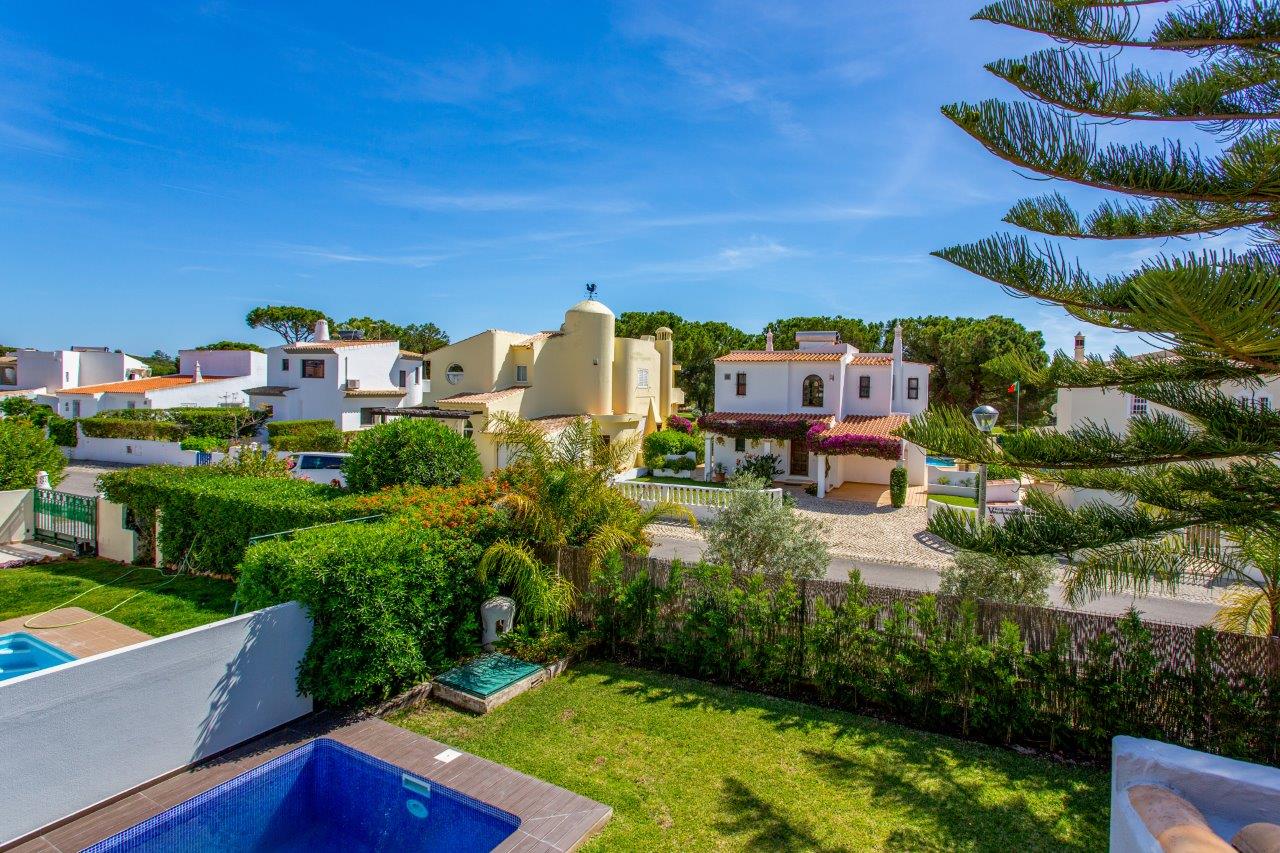 Villa Marcia - 4 Bedroom Villa in Vilamoura