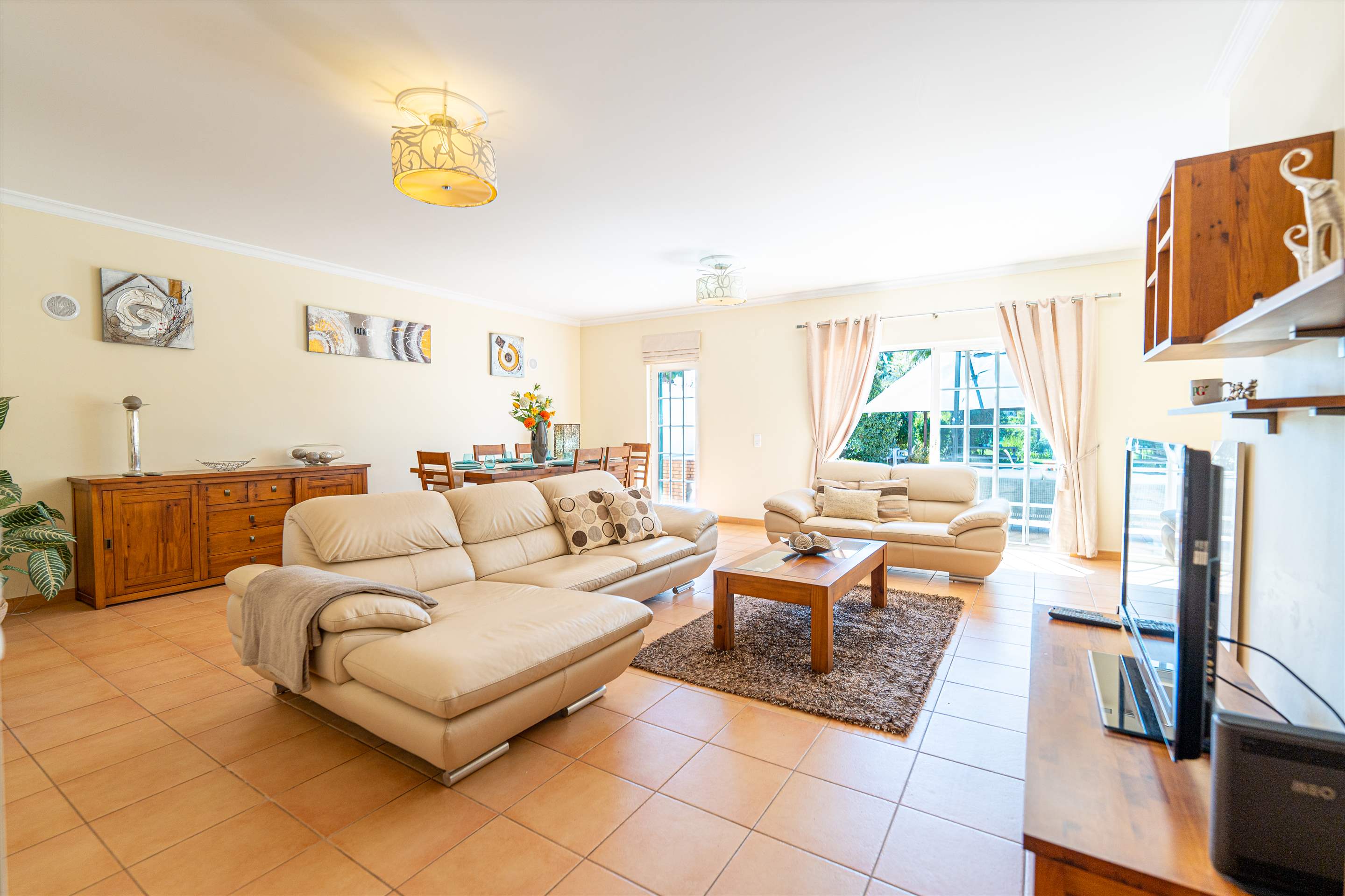 Villa Shana - 3 Bedroom Villa in Vilamoura
