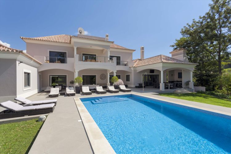 Villa Catia - 5 Bedroom Villa in Vale do Lobo