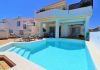 Four Seasons Fairways - 3 Bedroom Hillside Apartment with pool