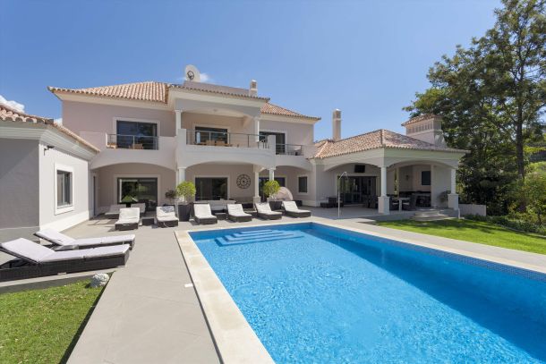 Villa Catia - 5 Bedroom Villa in Vale do Lobo